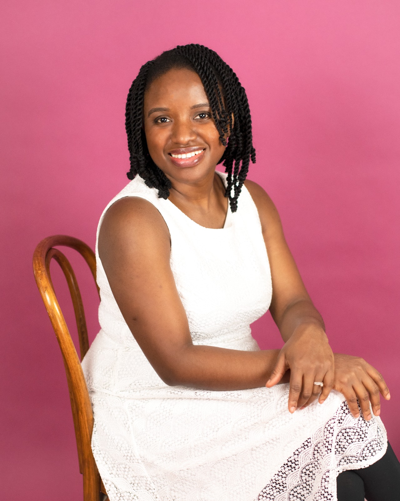 Dr. Fawole - Board-Certified Physician providing regenerative joint therapy in Syracuse NY